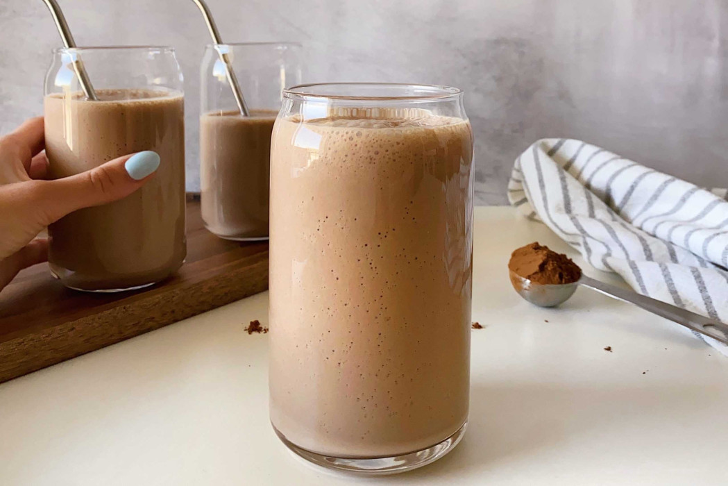 The perfect protein shake recipe with the FreshJuice portable blender